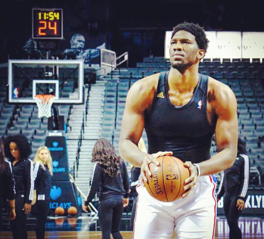 不仅取决于 不仅取决于