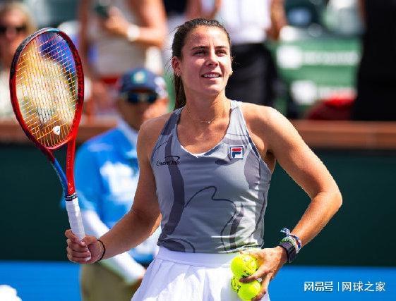 中国足球手被日本归化北京仍在忙否认中国身份,现在自食恶果.