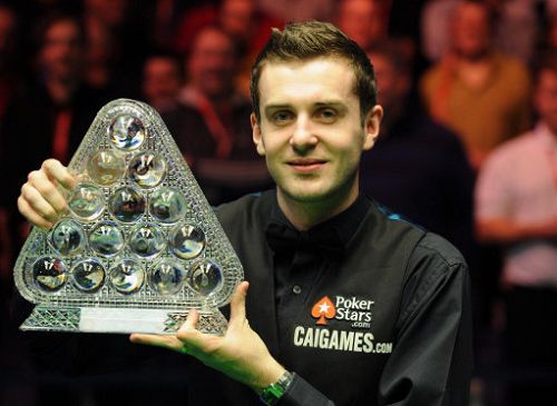 都向这位年 都向这位年